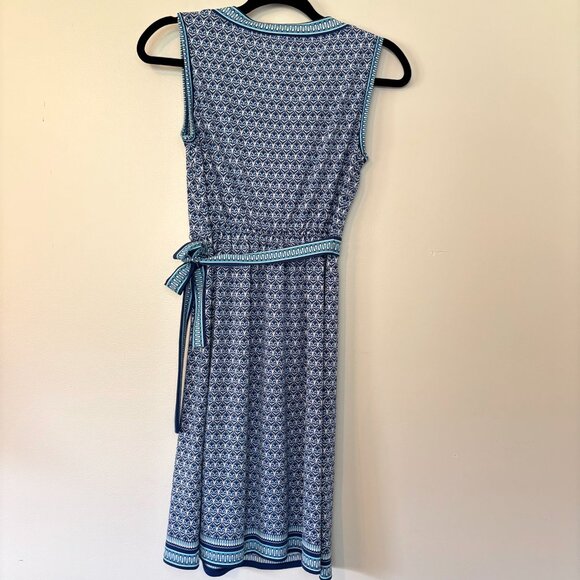 Max Studio Sleeveless Blue and White Print Stretch Wrap Dress, Size XS - Picture 2 of 13